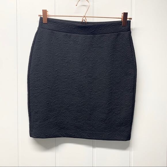 Loft Black Skirt Size XSP Petite - Picture 1 of 8